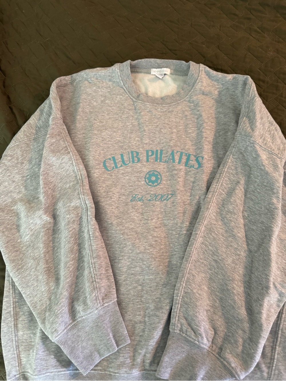 Beyond Yoga - Club Pilates Light Grey Crewneck Sweatshirt